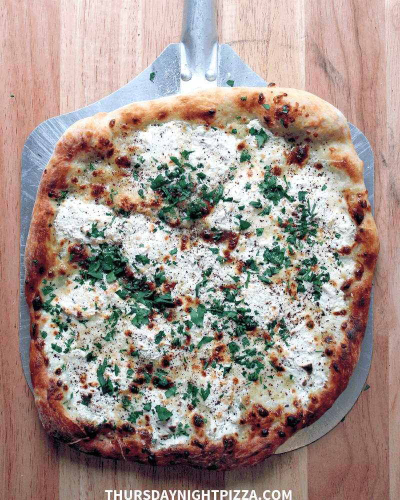 Three Cheese White Pizza 10'
